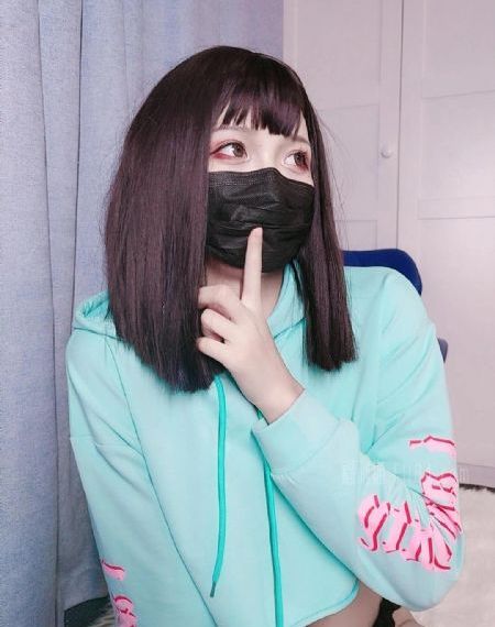 伊人在线
