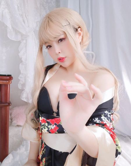 漂亮的记者