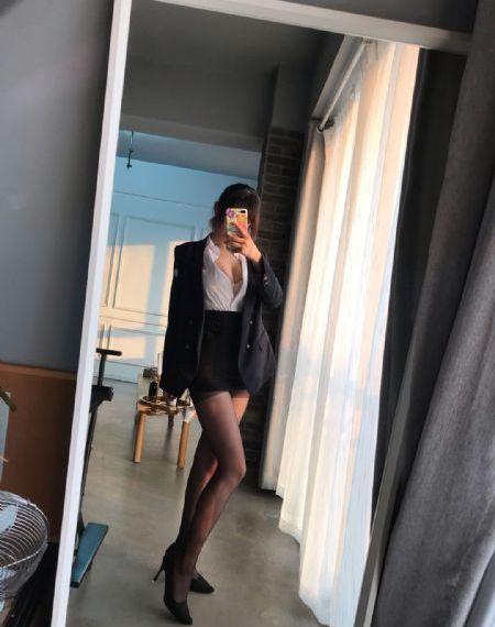 能干的秘书们