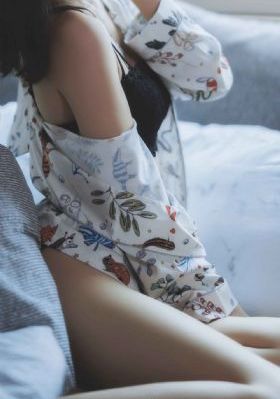 免费成人毛片