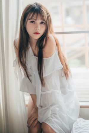 聊斋灯草花和灯